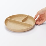 レンジで使える　ヤシの端材を使った　仕切り付きプレート