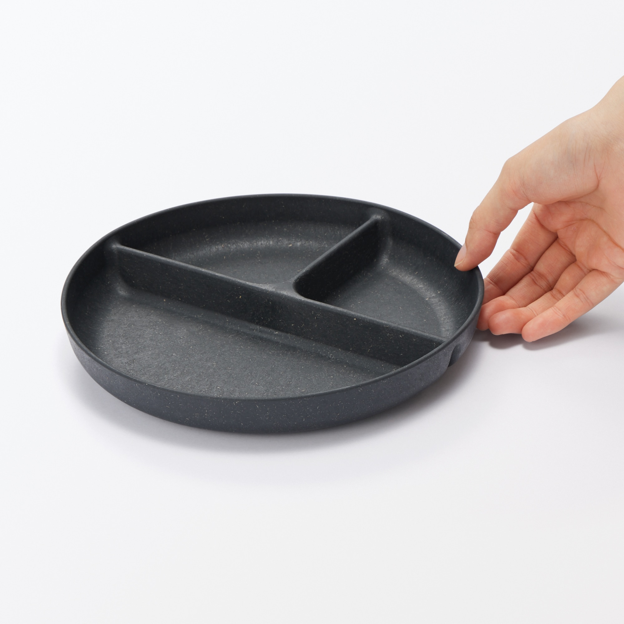 レンジで使える　ヤシの端材を使った　仕切り付きプレート