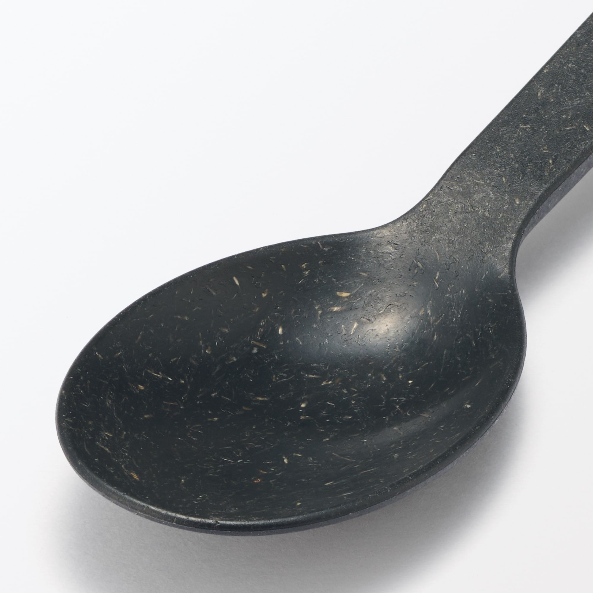 ヤシの端材を使った　スプーン