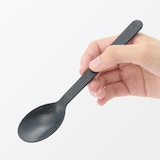 ヤシの端材を使った　スプーン