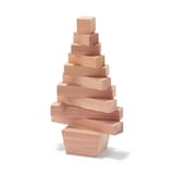 形が変えられるレッドシダーツリー　小