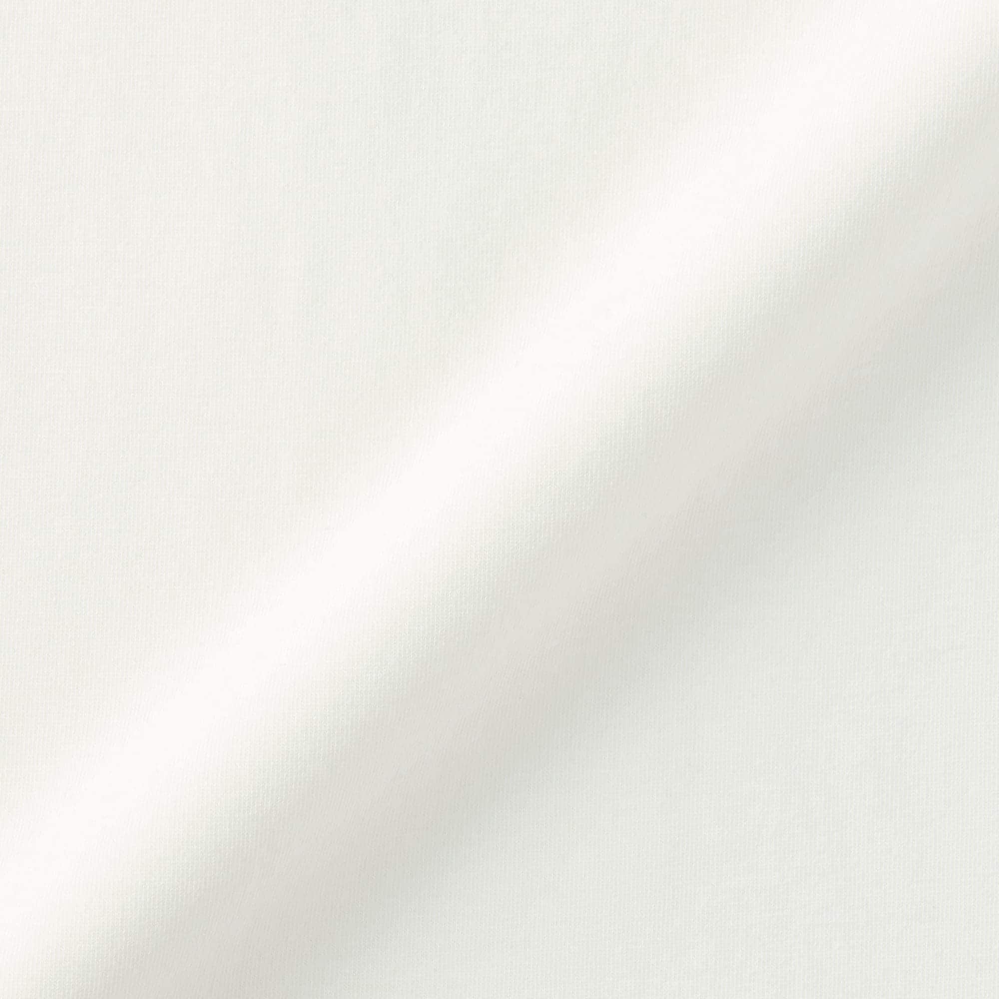 婦人　胸のボリュームをおさえるブラタンクトップ