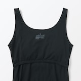 婦人　胸のボリュームをおさえるブラタンクトップ