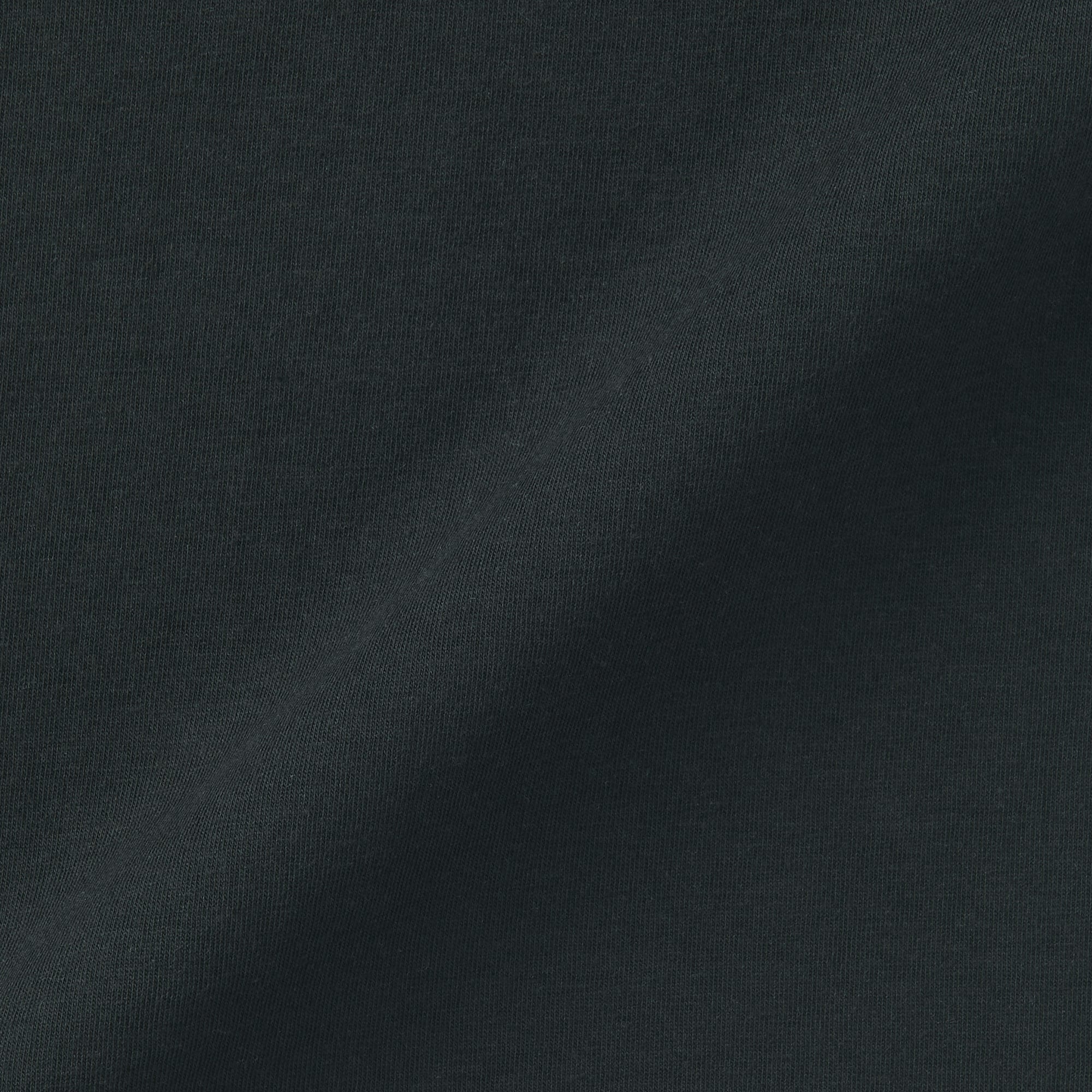 婦人　胸のボリュームをおさえるブラタンクトップ