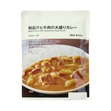 和出汁と牛肉の大盛りカレー