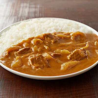 【１０月８日順次発売予定】【２辛】和出汁と牛肉の大盛りカレー
