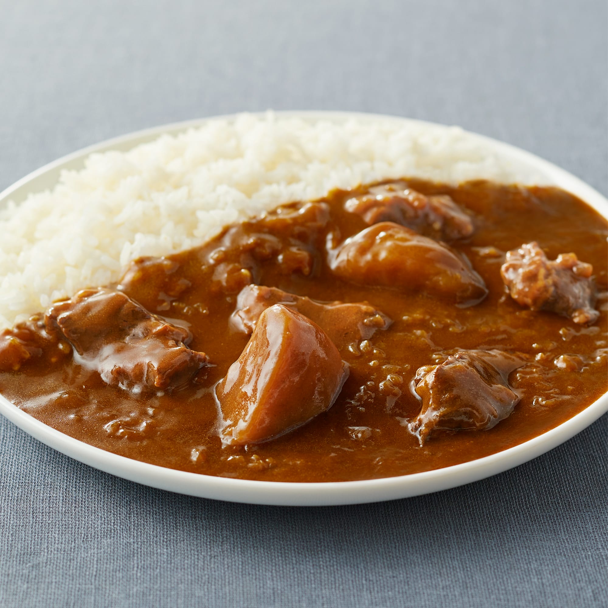 牛肉と香味野菜の大盛りカレー | 無印良品