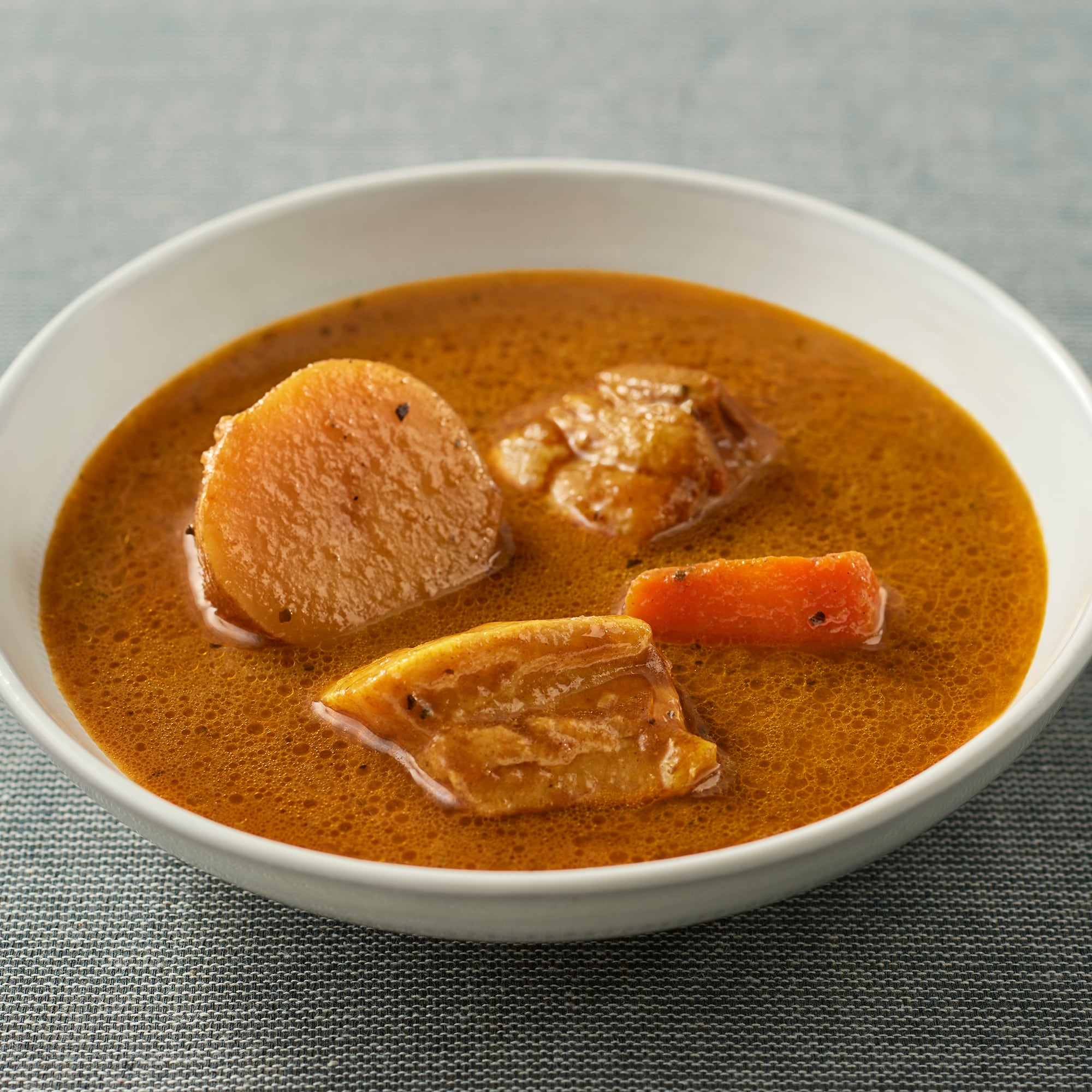 真昆布だしとトマトのスープカレー