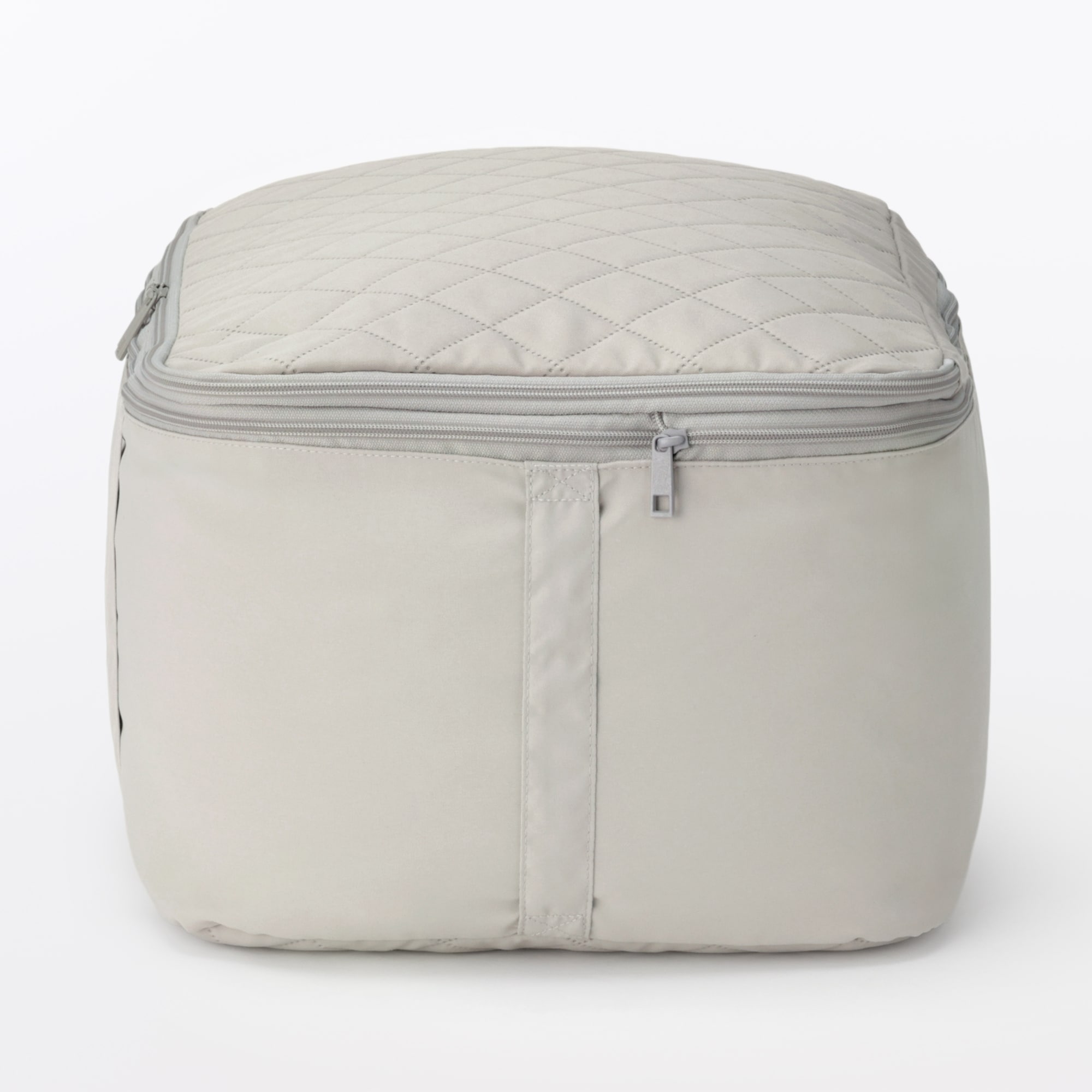 高さが変えられるふとん収納袋