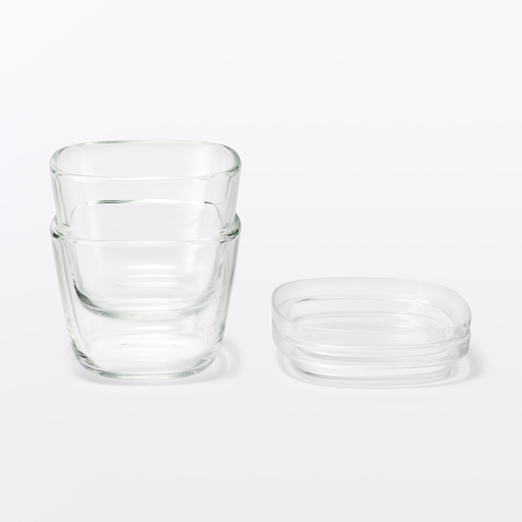 蓋をしたままレンジで使える　耐熱ガラス容器　小鉢型／中