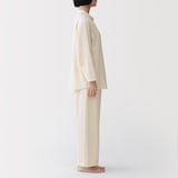 婦人　脇に縫い目のない　チーズクロスガーゼ長袖パジャマ　