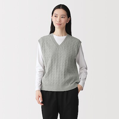 婦人　洗えるケーブル柄ベスト