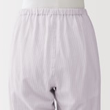 婦人　脇に縫い目のない　薄手ガーゼ五分袖パジャマ