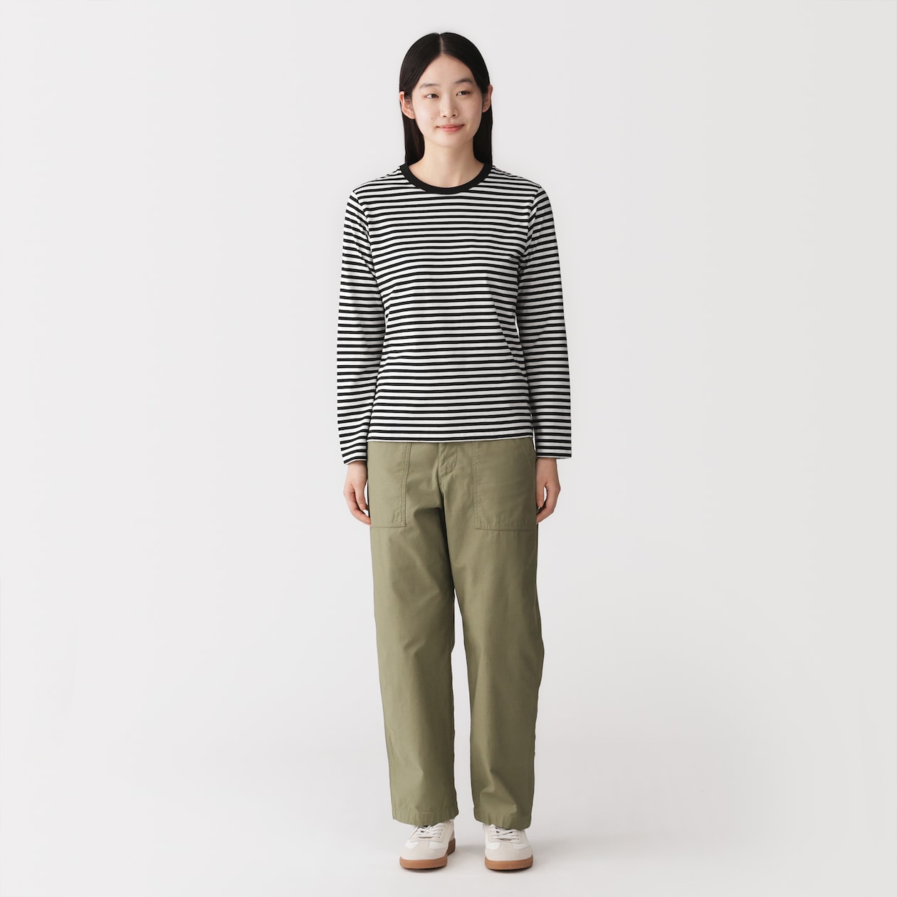 婦人　天竺編みクルーネック長袖Ｔシャツ