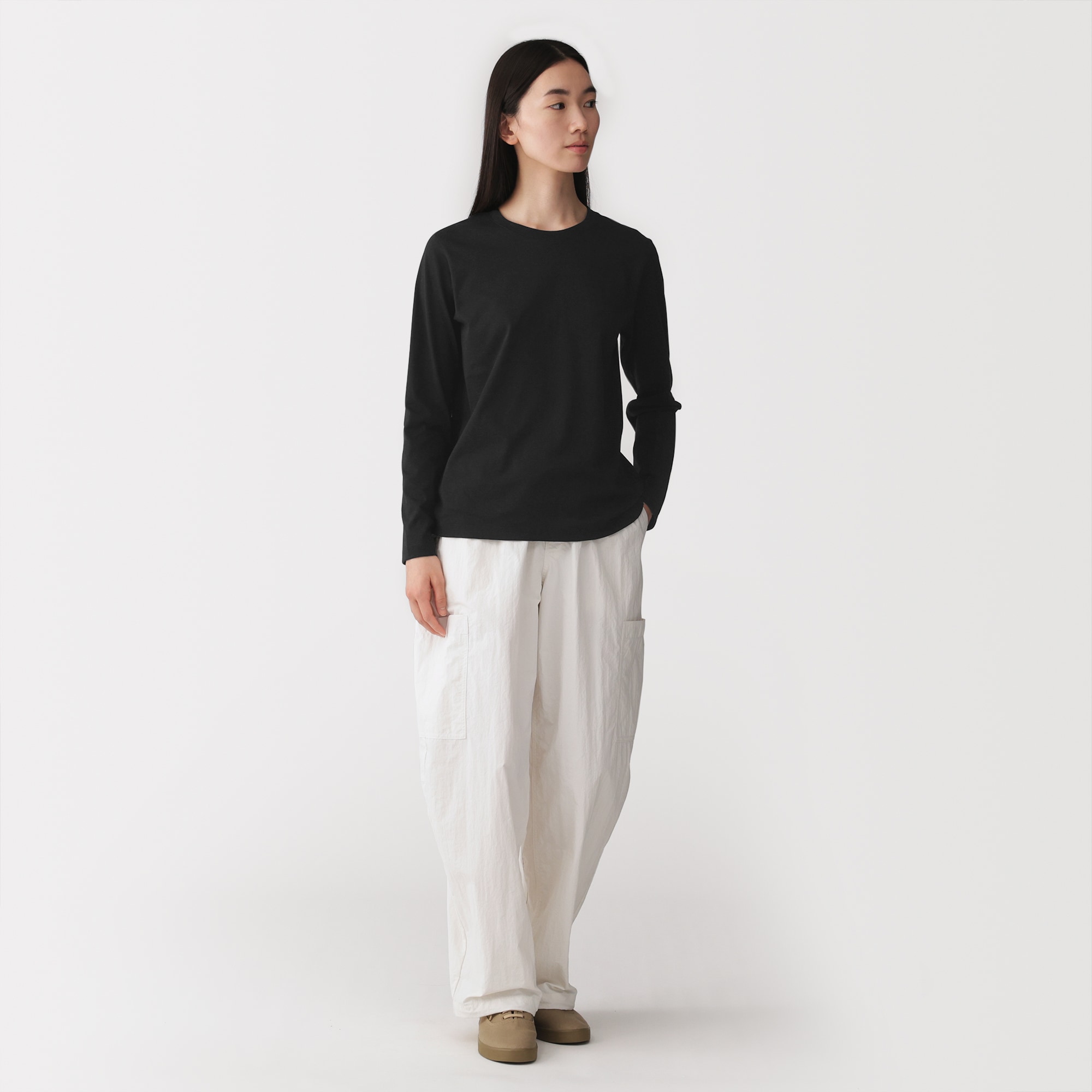 婦人　天竺編みクルーネック長袖Ｔシャツ