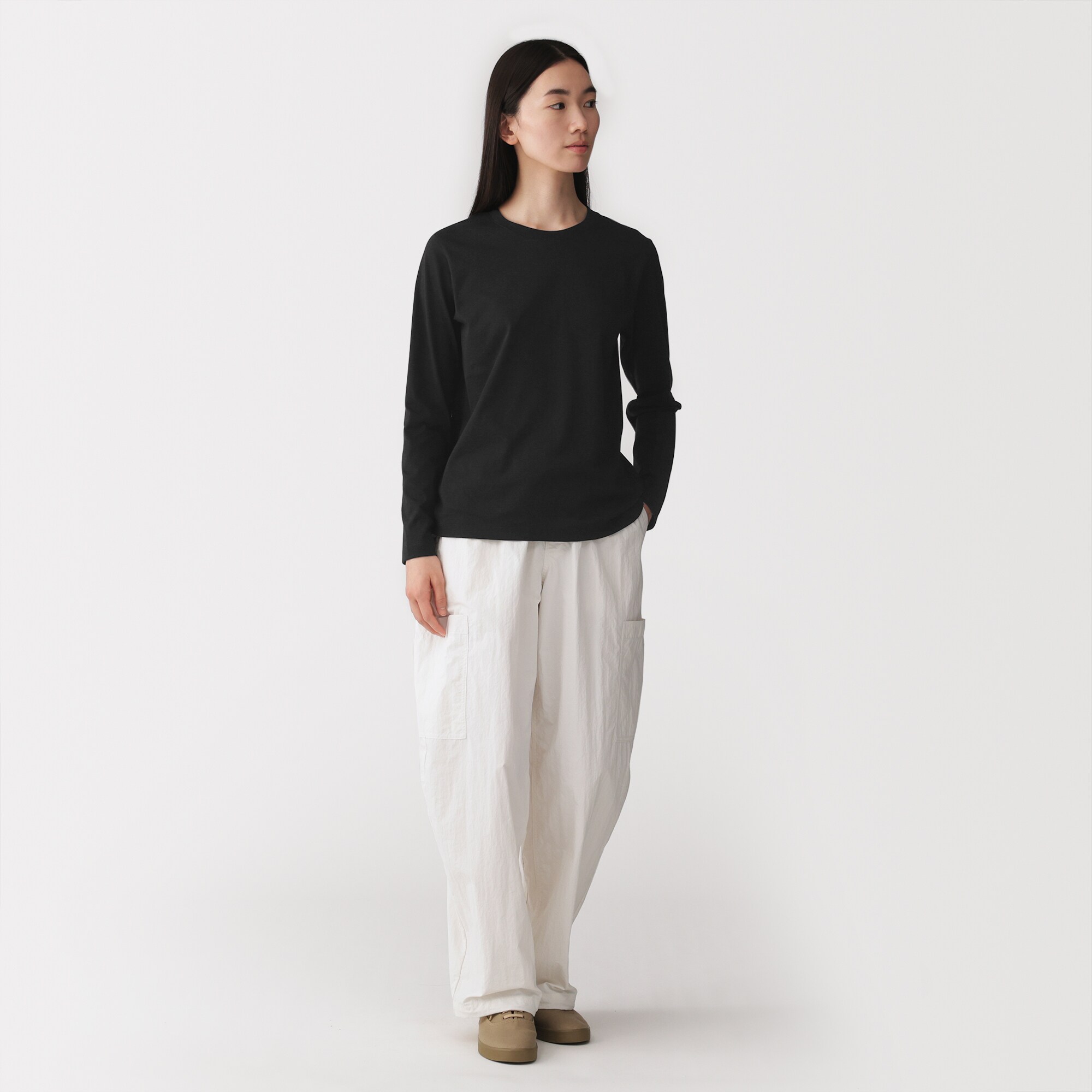婦人　天竺編みクルーネック長袖Ｔシャツ
