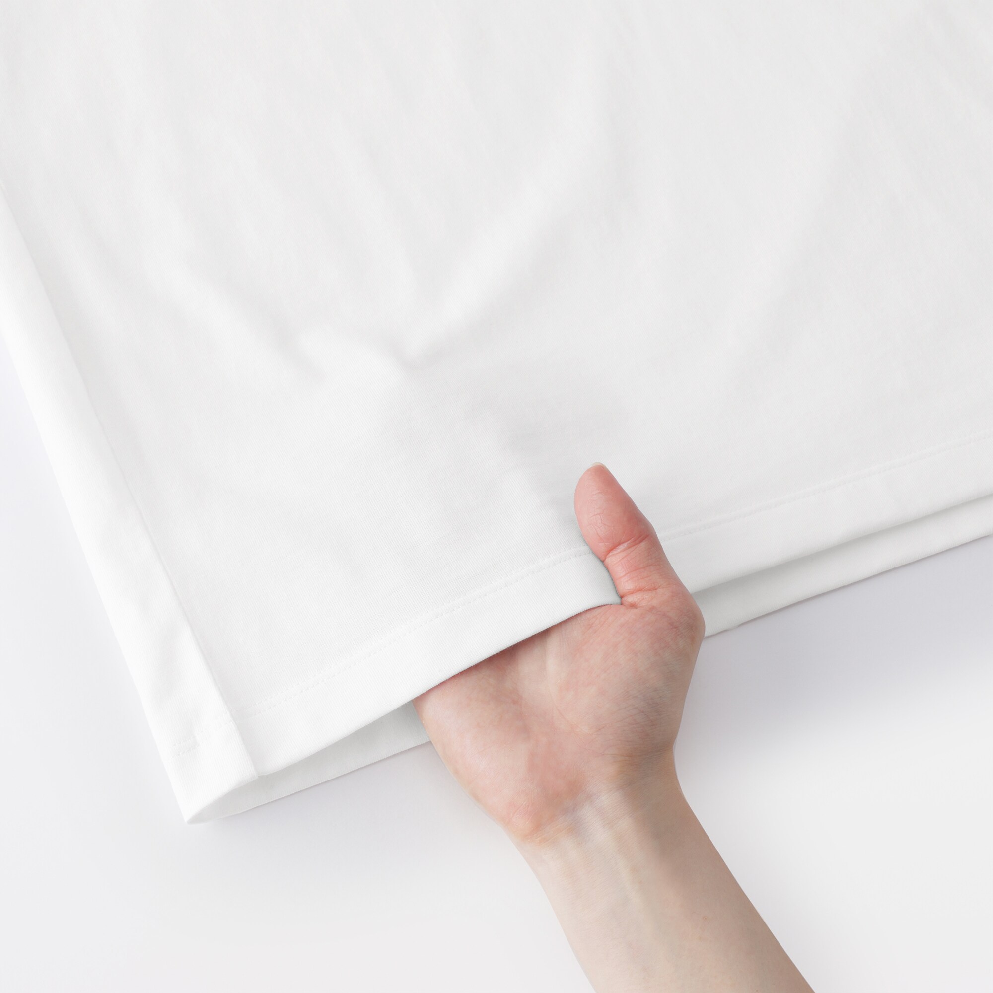 婦人　天竺編みクルーネック長袖Ｔシャツ