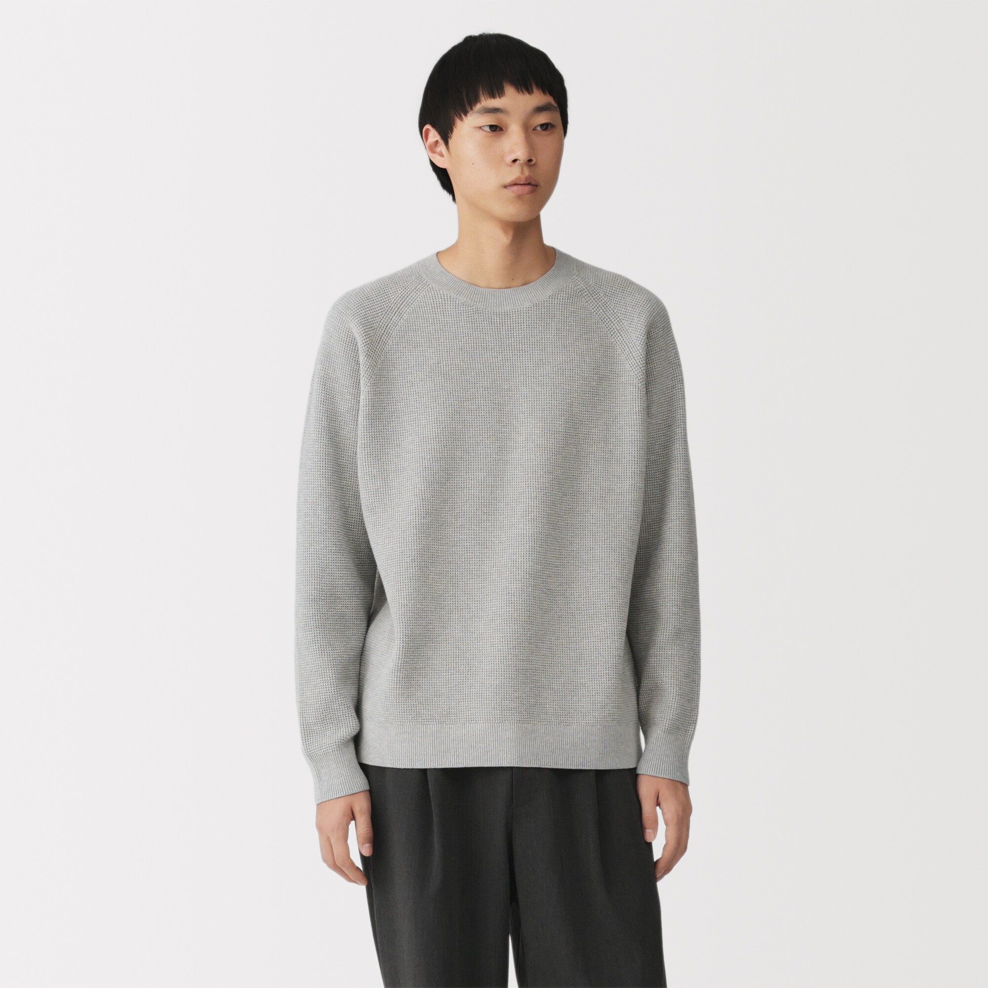 紳士　洗えるワッフル編みクルーネックセーター