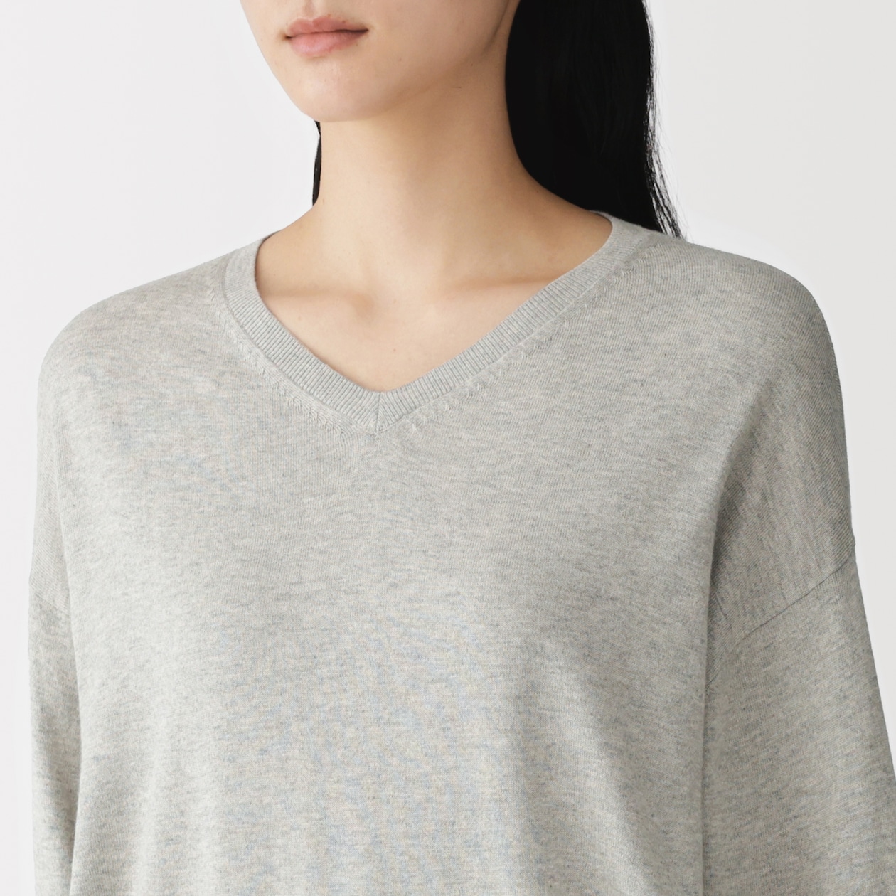 婦人　大豆繊維を使ったⅤネックセーター