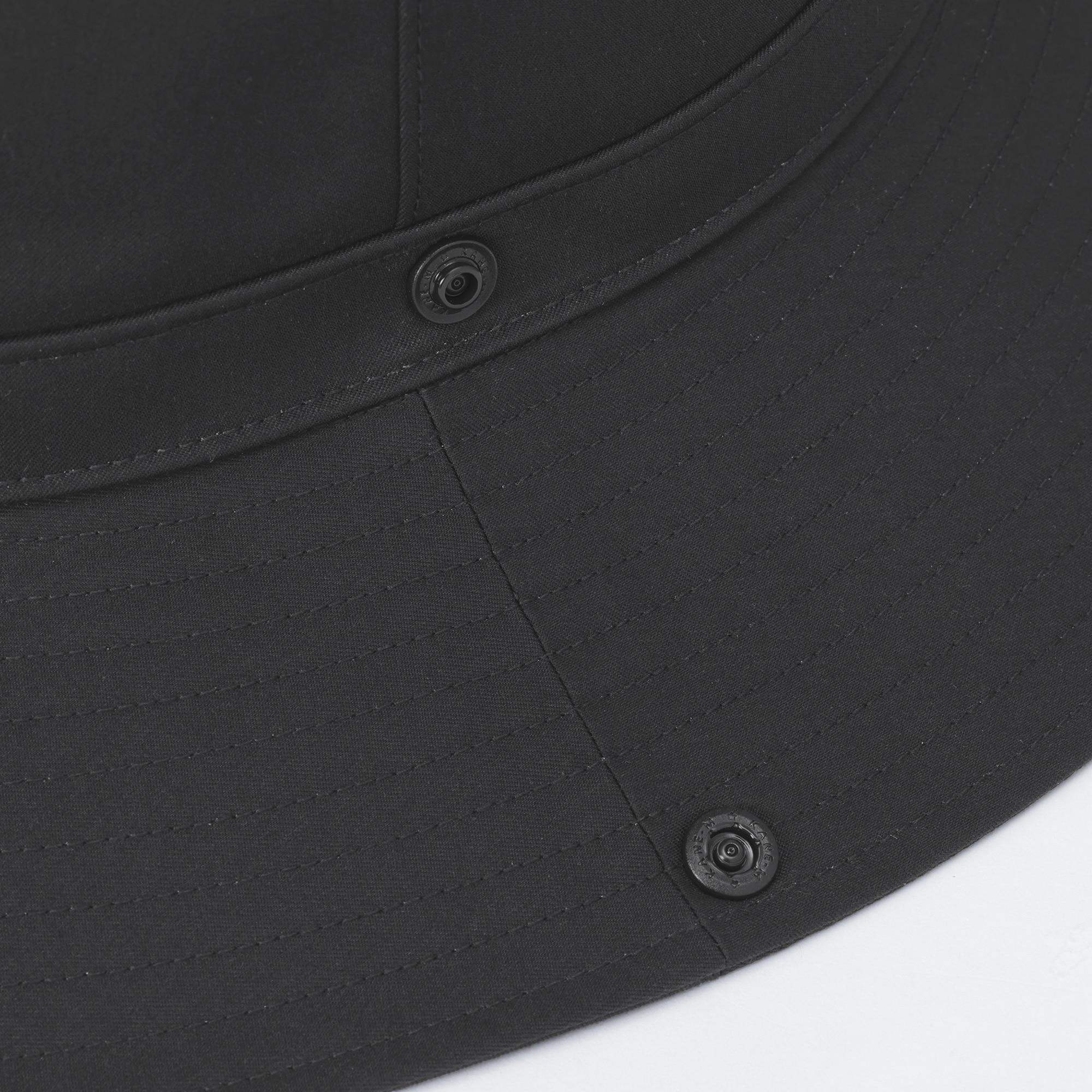 ＵＶカット透湿撥水　防水テープ使いサファリハット