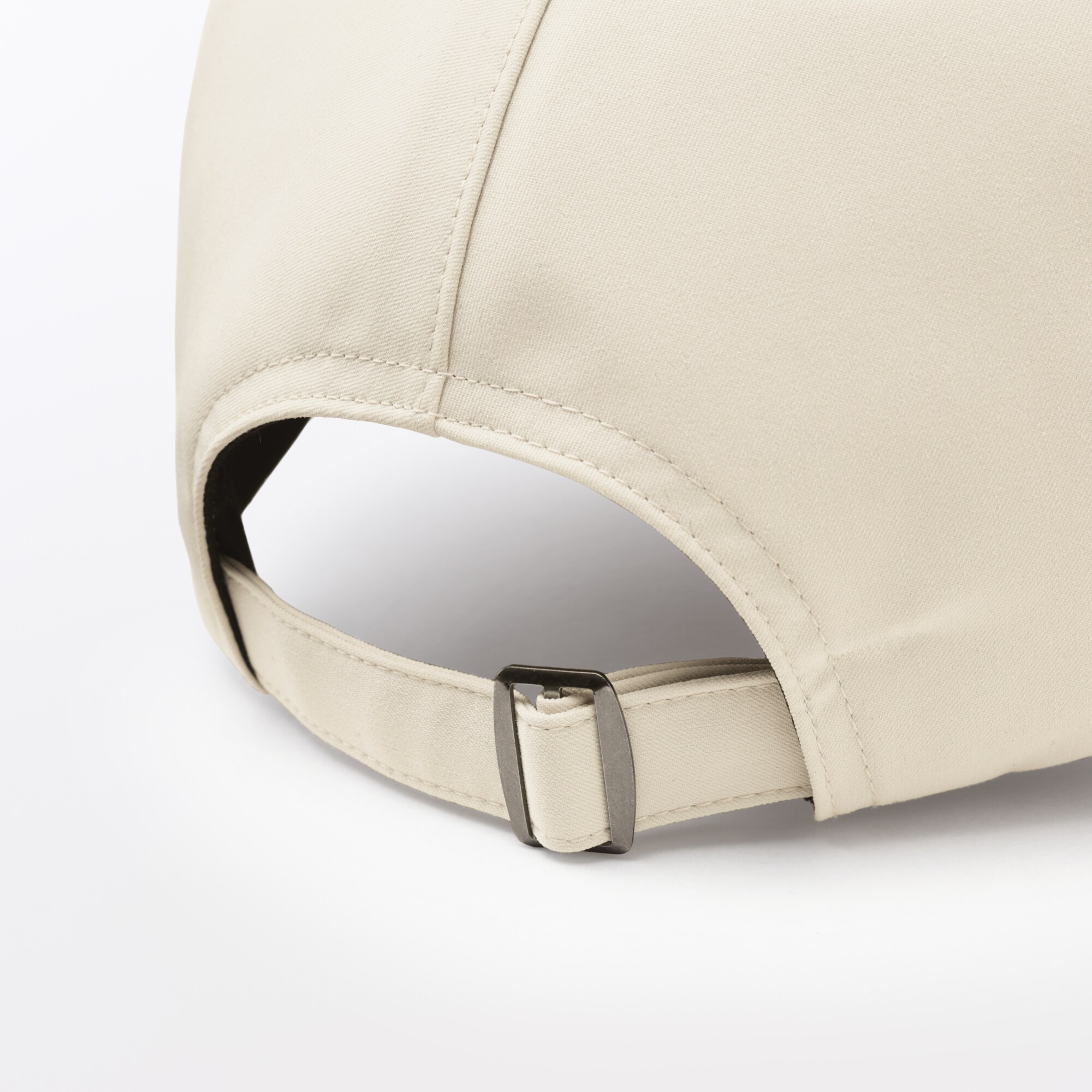 ＵＶカット透湿撥水　防水テープ使いキャップ