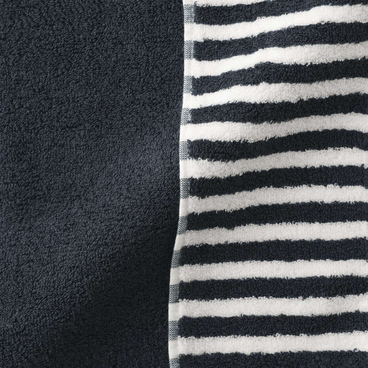 綿　タオル　ハーフハンカチ　２枚組