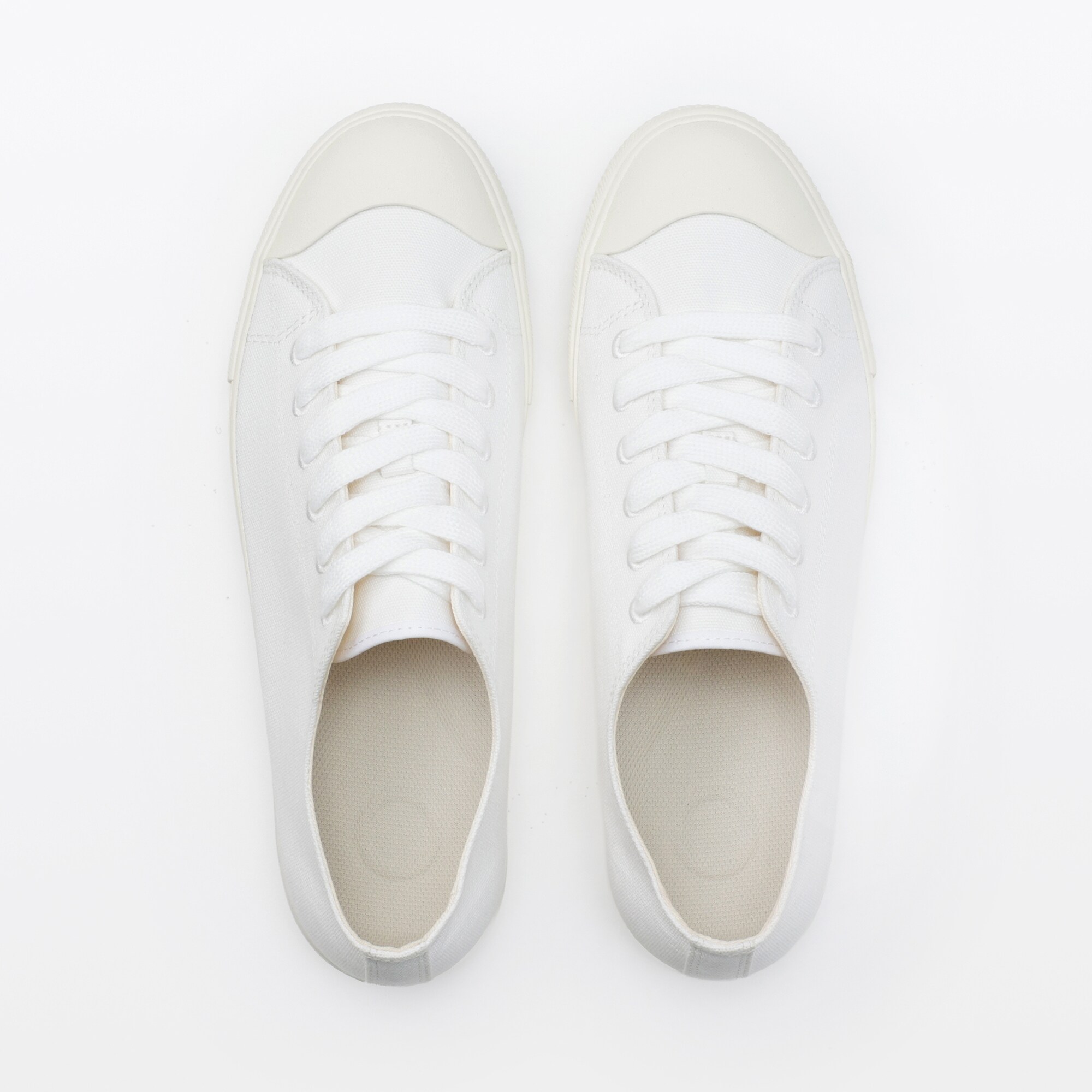 紳士　疲れにくい　撥水　スニーカー