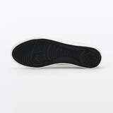 婦人　疲れにくい　撥水　スニーカー