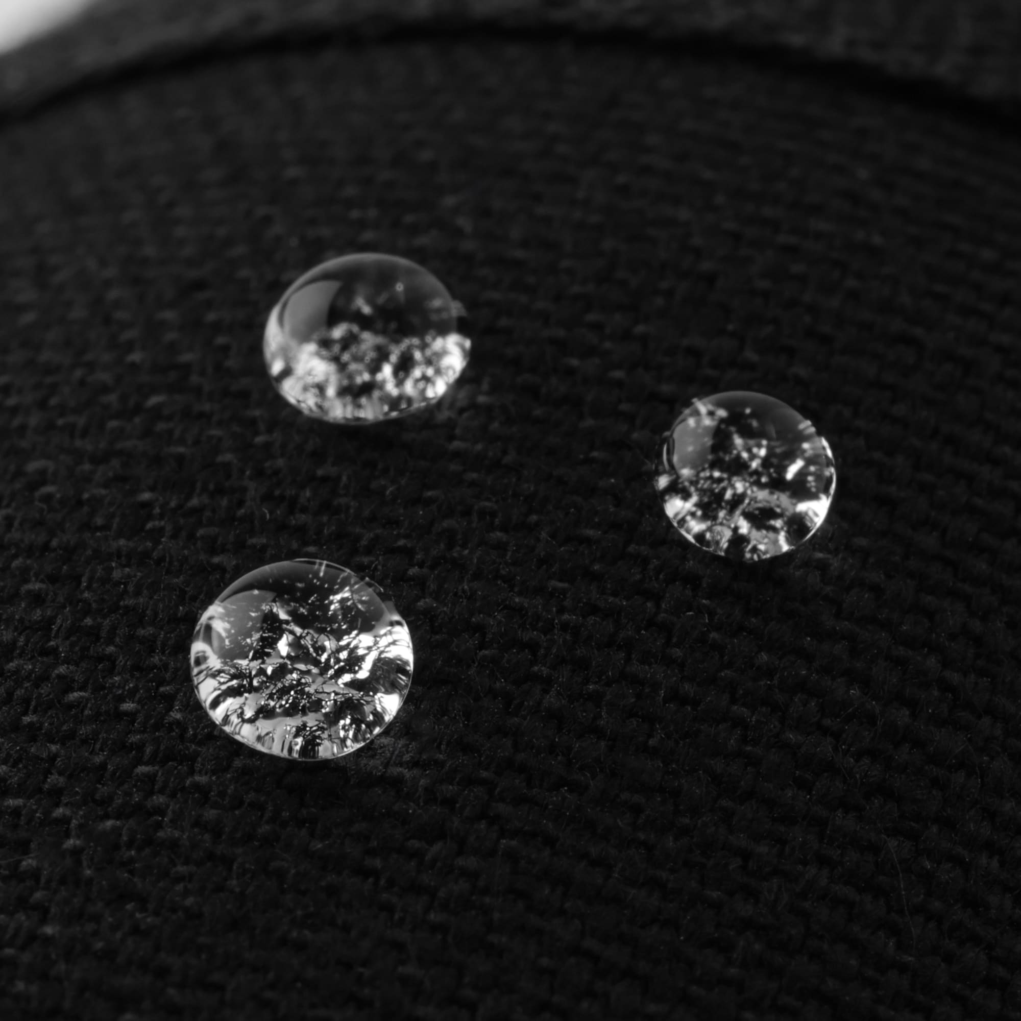 紳士　柔らかい中敷を使用した　撥水　スリッポンスニーカー