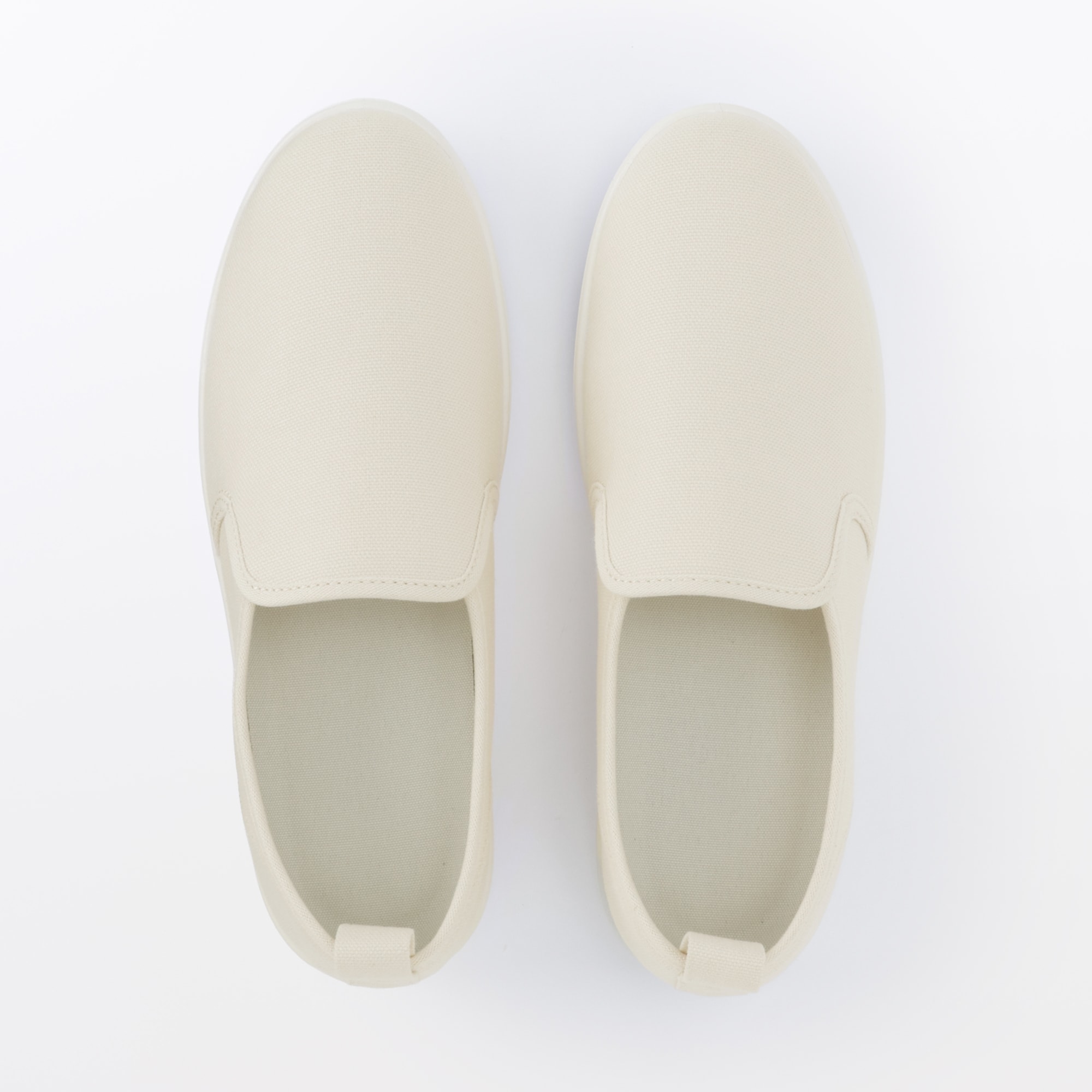 婦人　柔らかい中敷を使用した　撥水　スリッポンスニーカー