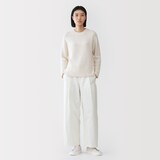 婦人　コットン混ブークレクルーネックセーター