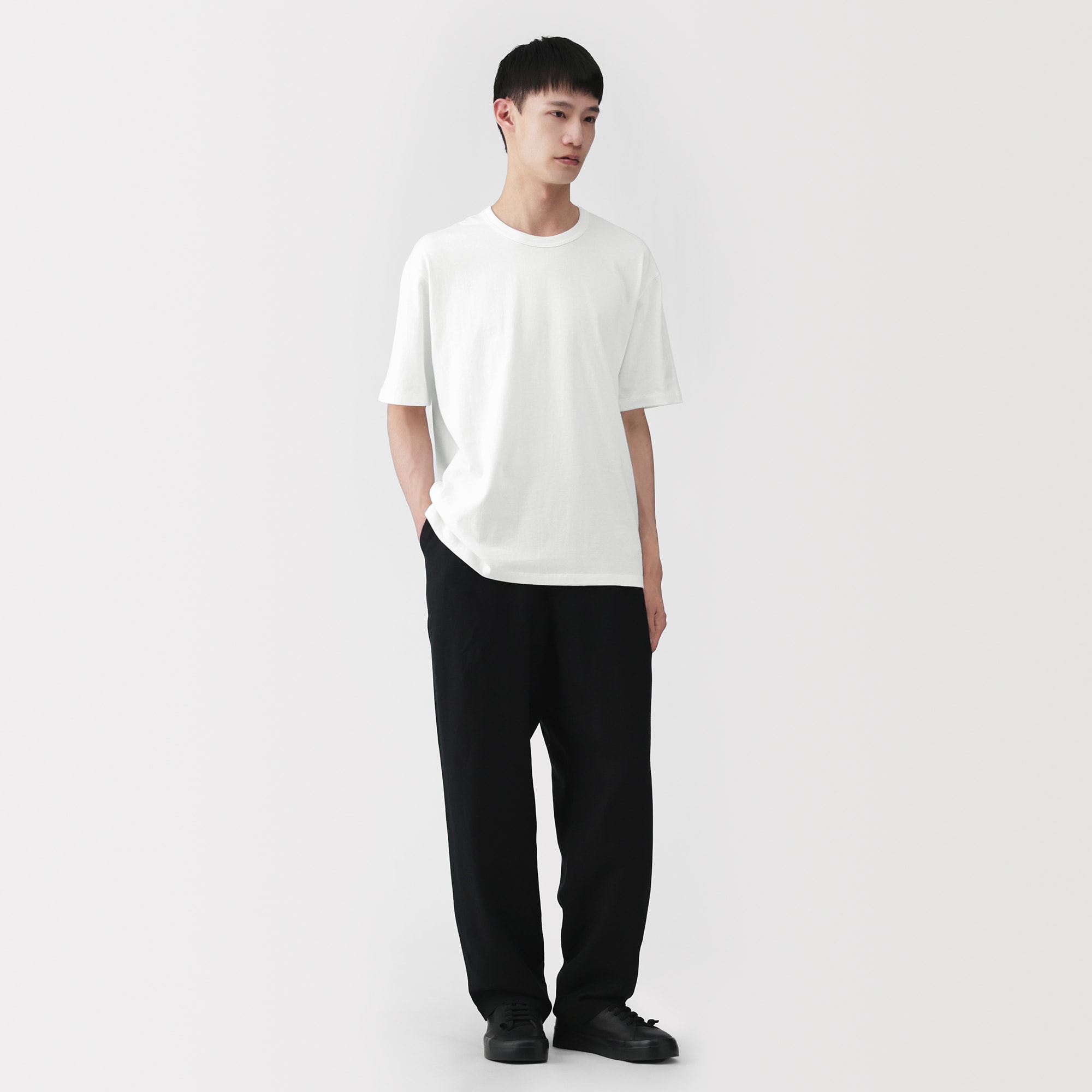 紳士 昔ながらの製法で編み立てた天竺クルーネック半袖Tシャツ | 無印良品