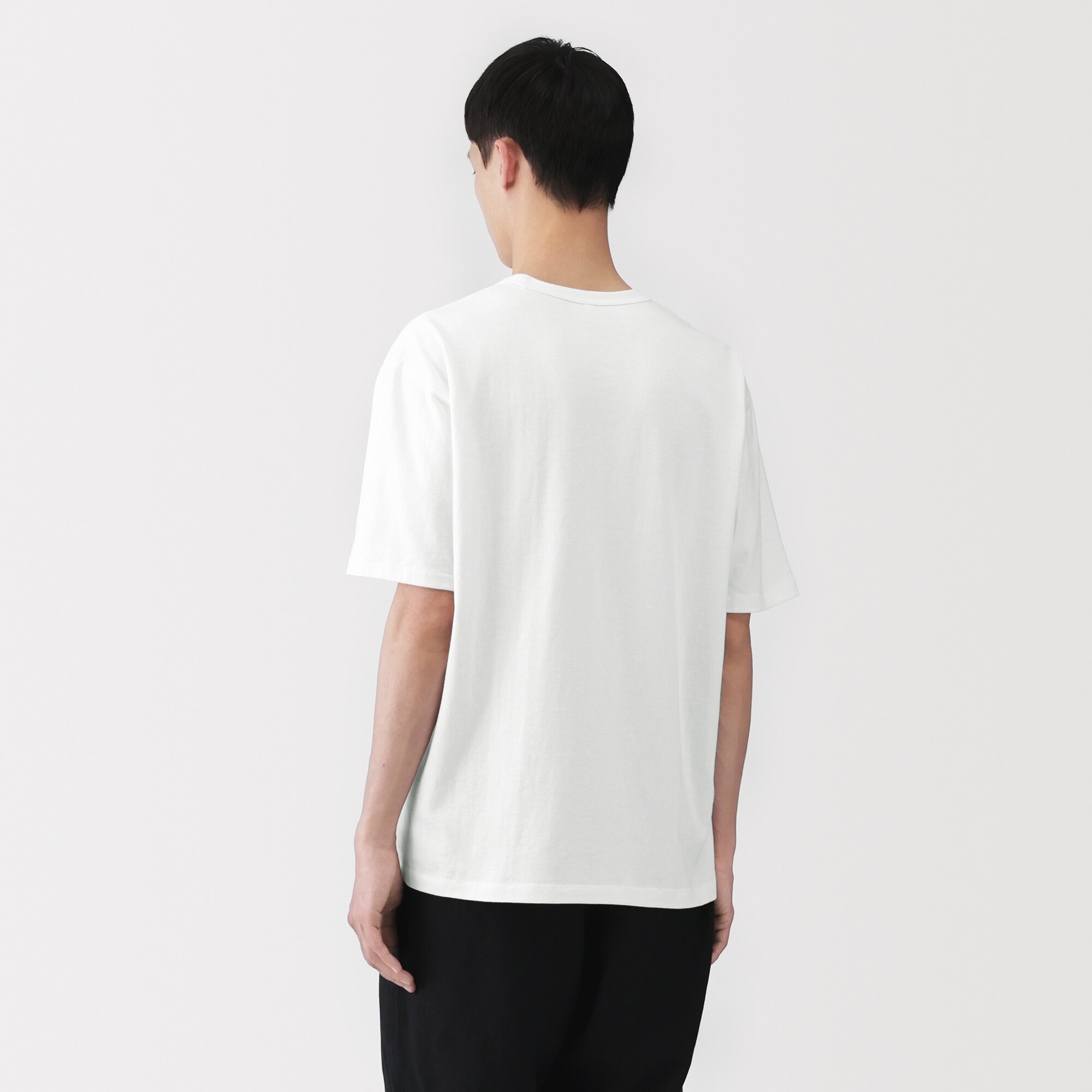 紳士　昔ながらの製法で編み立てた天竺クルーネック半袖Ｔシャツ