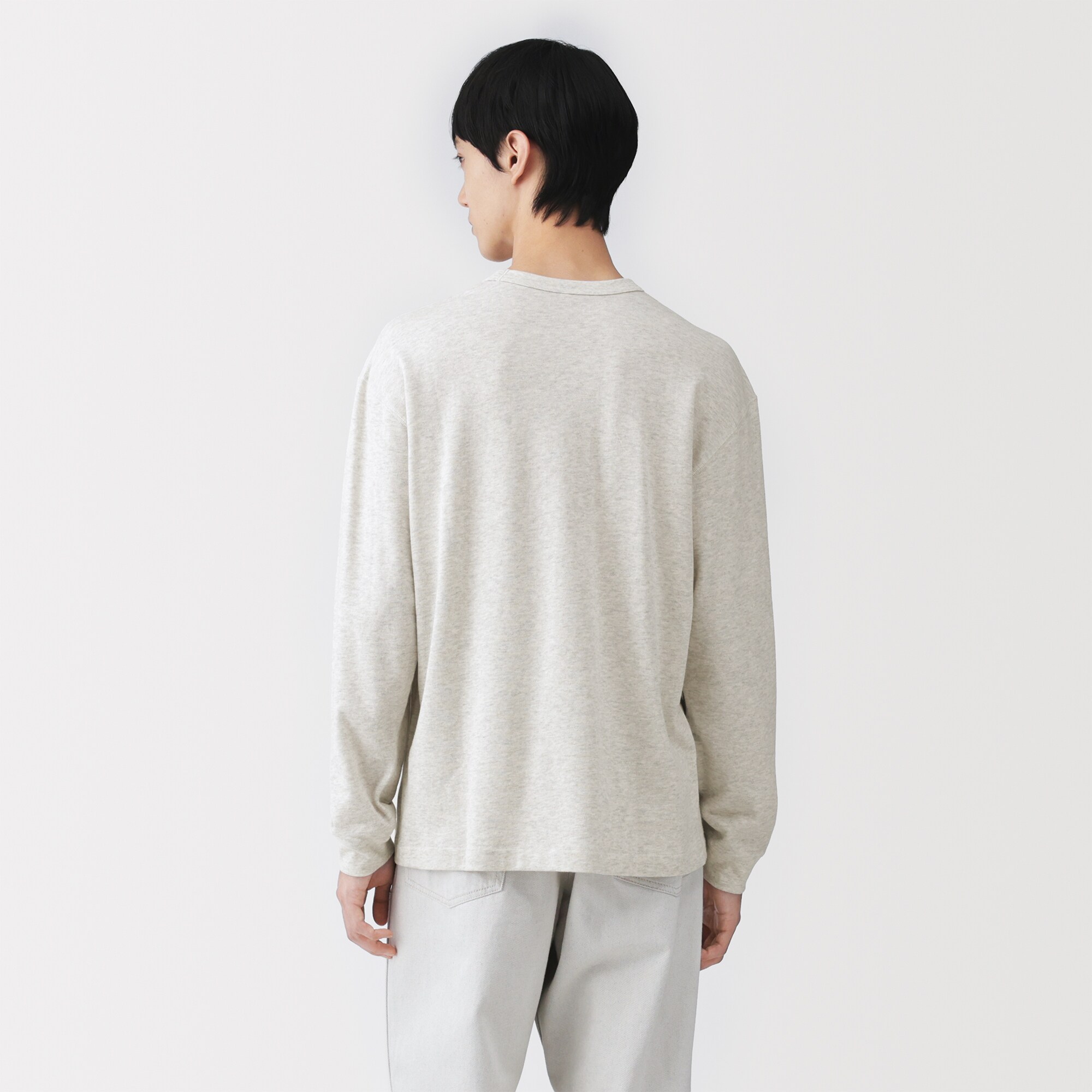 紳士 昔ながらの製法で編み立てたミニ裏毛クルーネック長袖Tシャツ