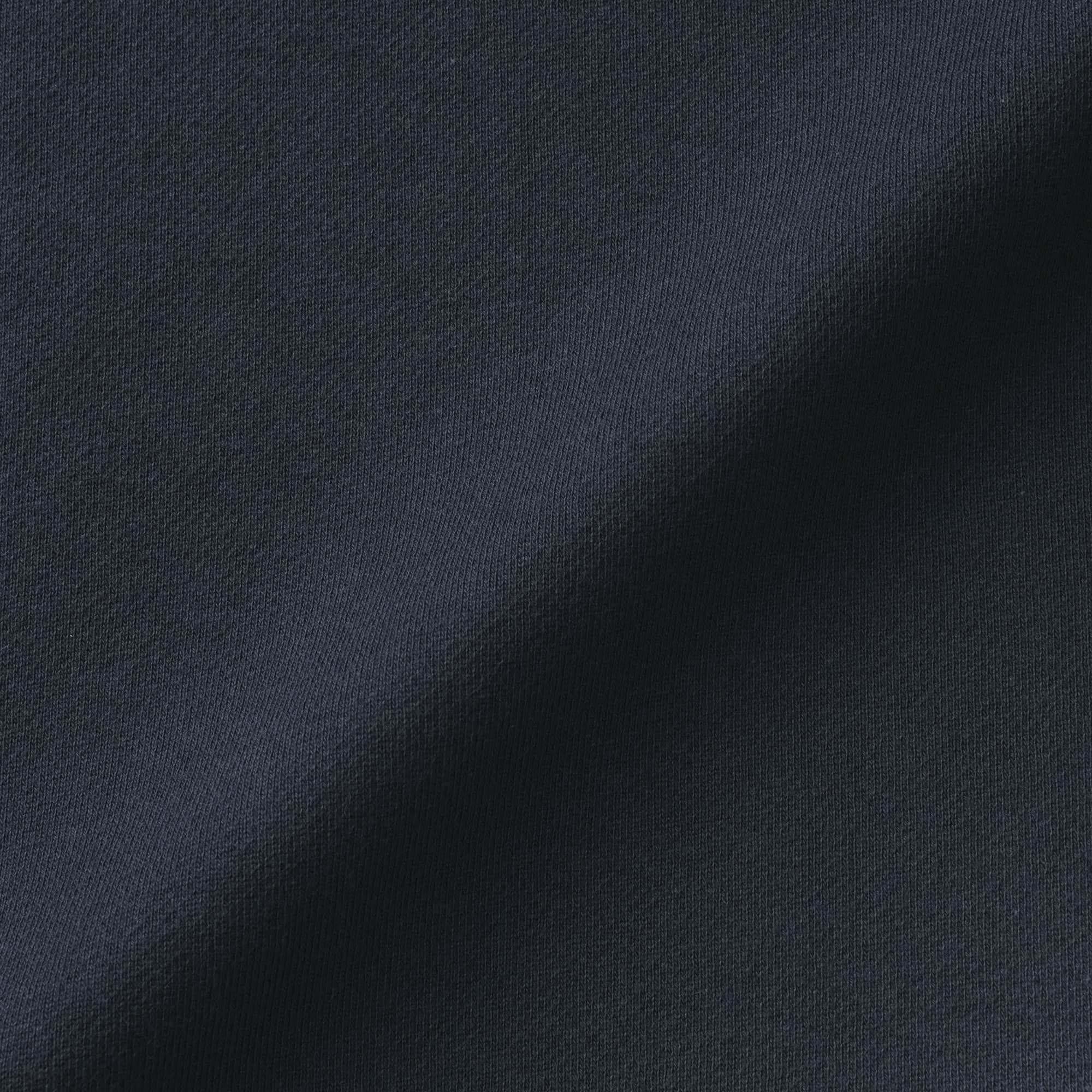 紳士　昔ながらの製法で編み立てたスウェットパーカ