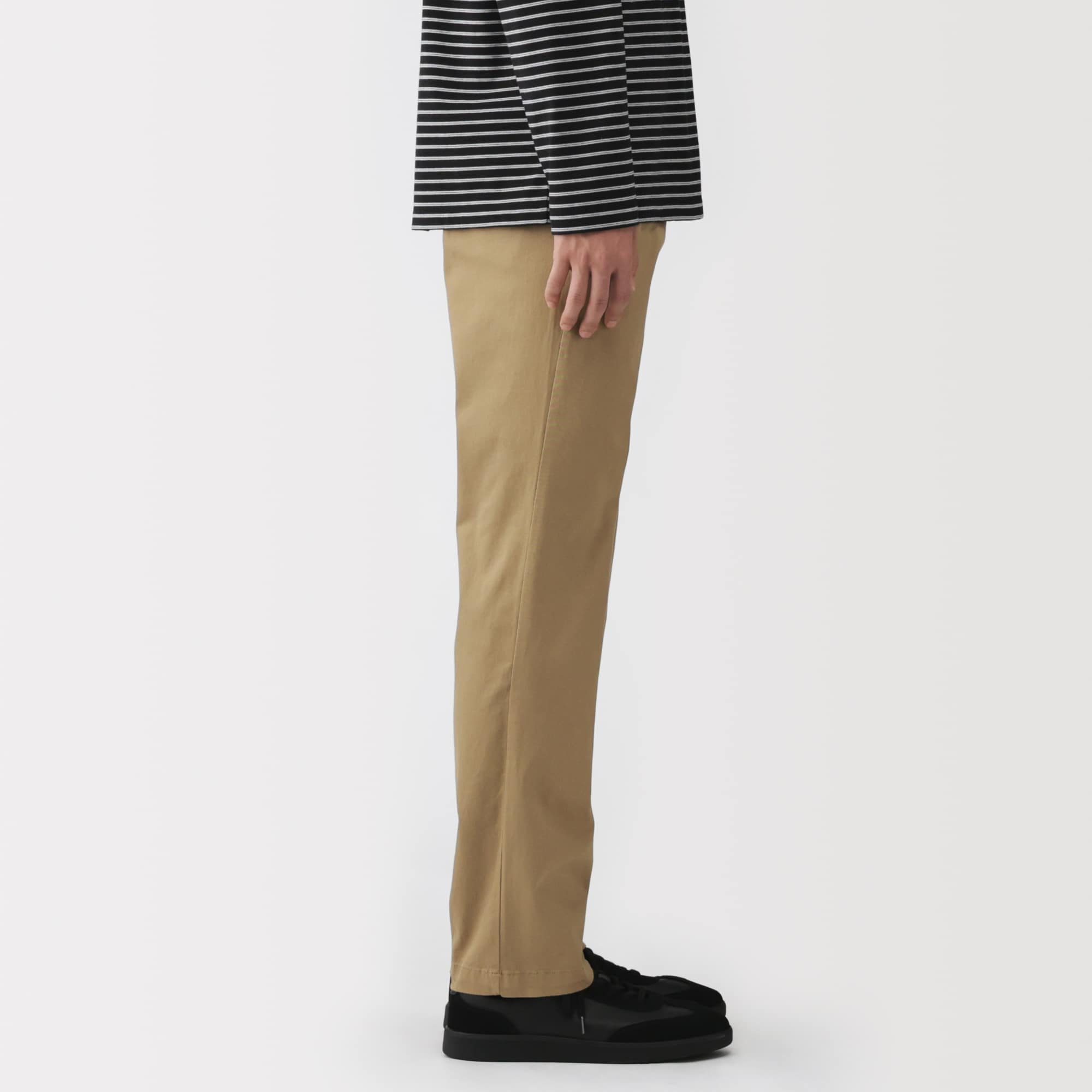 紳士　ストレッチチノスリムパンツ