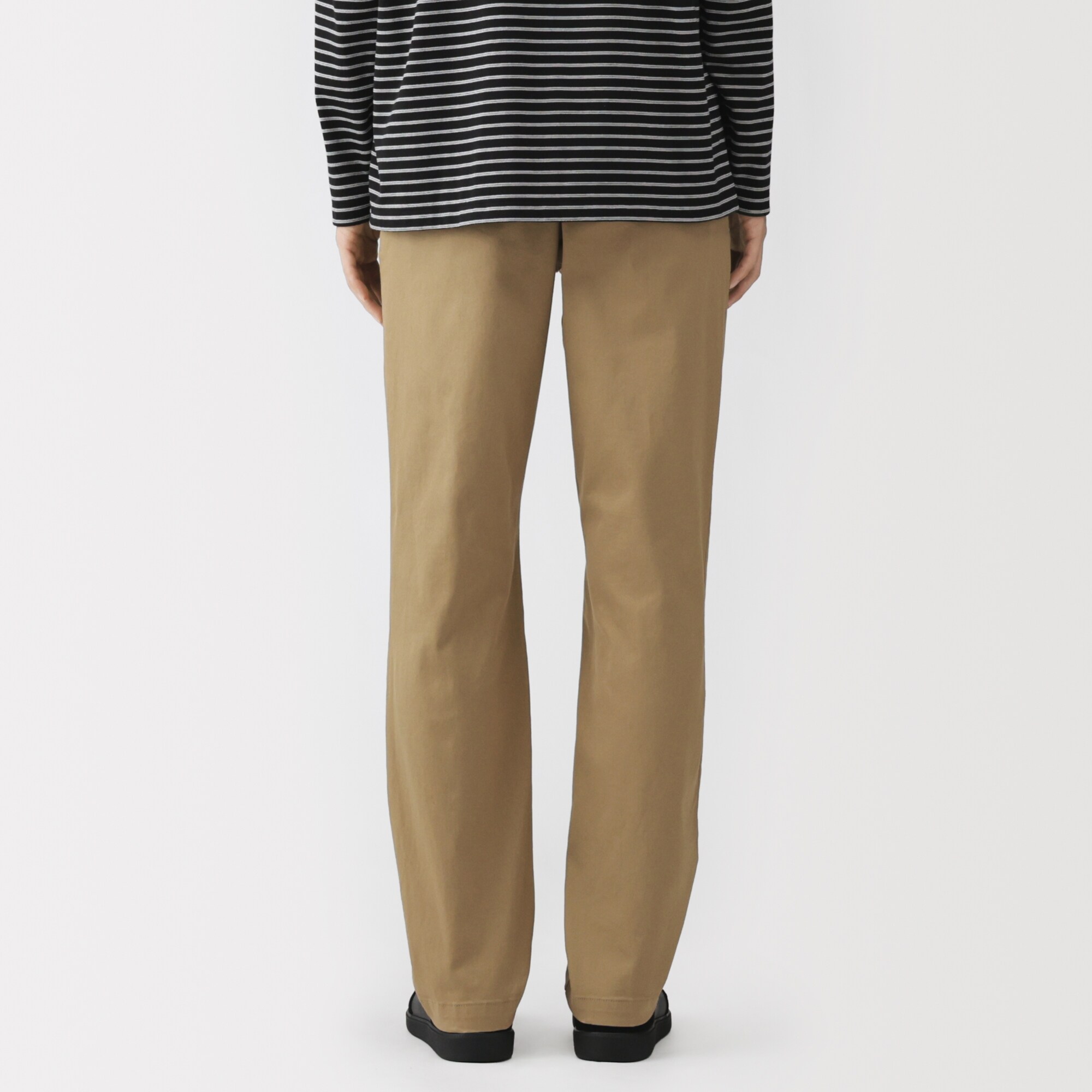 紳士　ストレッチチノスリムパンツ