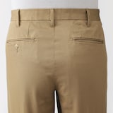紳士　ストレッチチノスリムパンツ