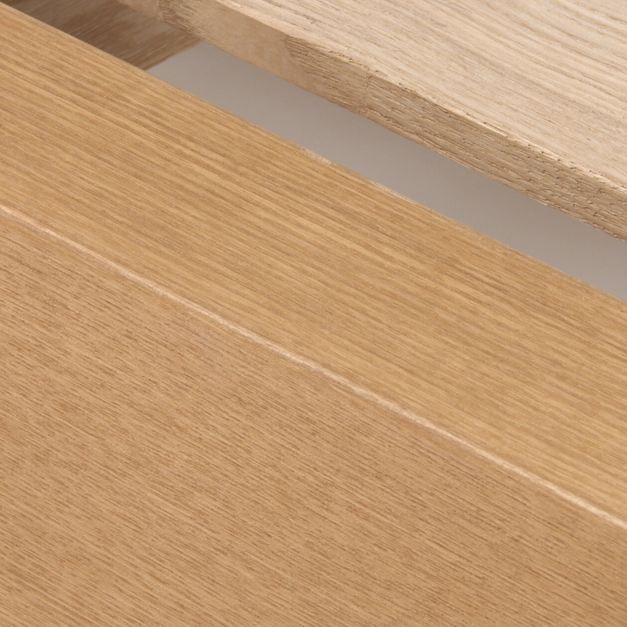 タモ材ベッド・クイーン