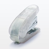 軽くとめられるステープラー