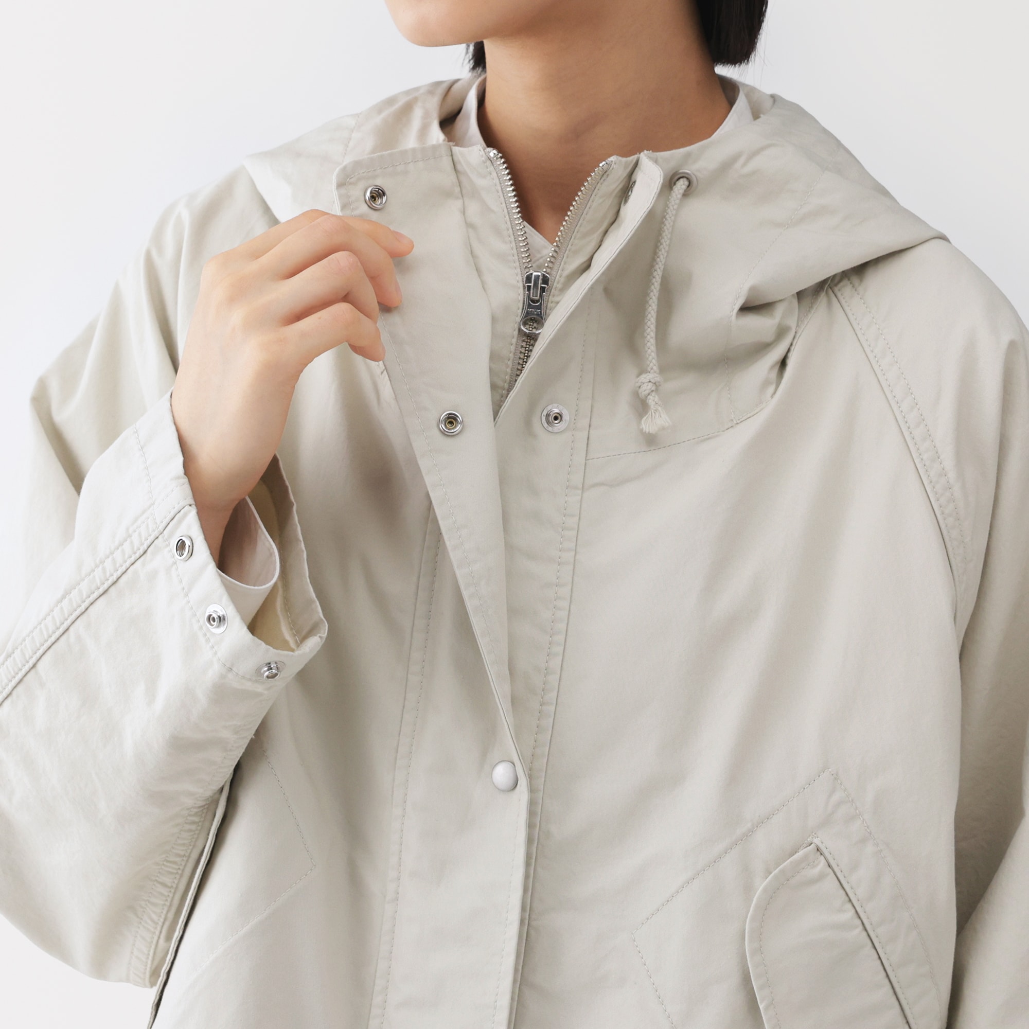 婦人　コットンライトキャンバス　フードブルゾン