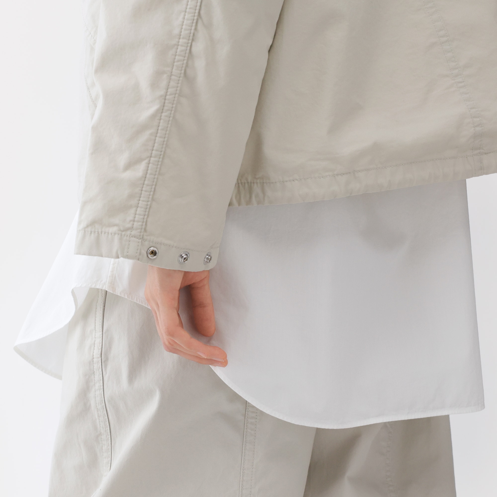 婦人　コットンライトキャンバス　フードブルゾン