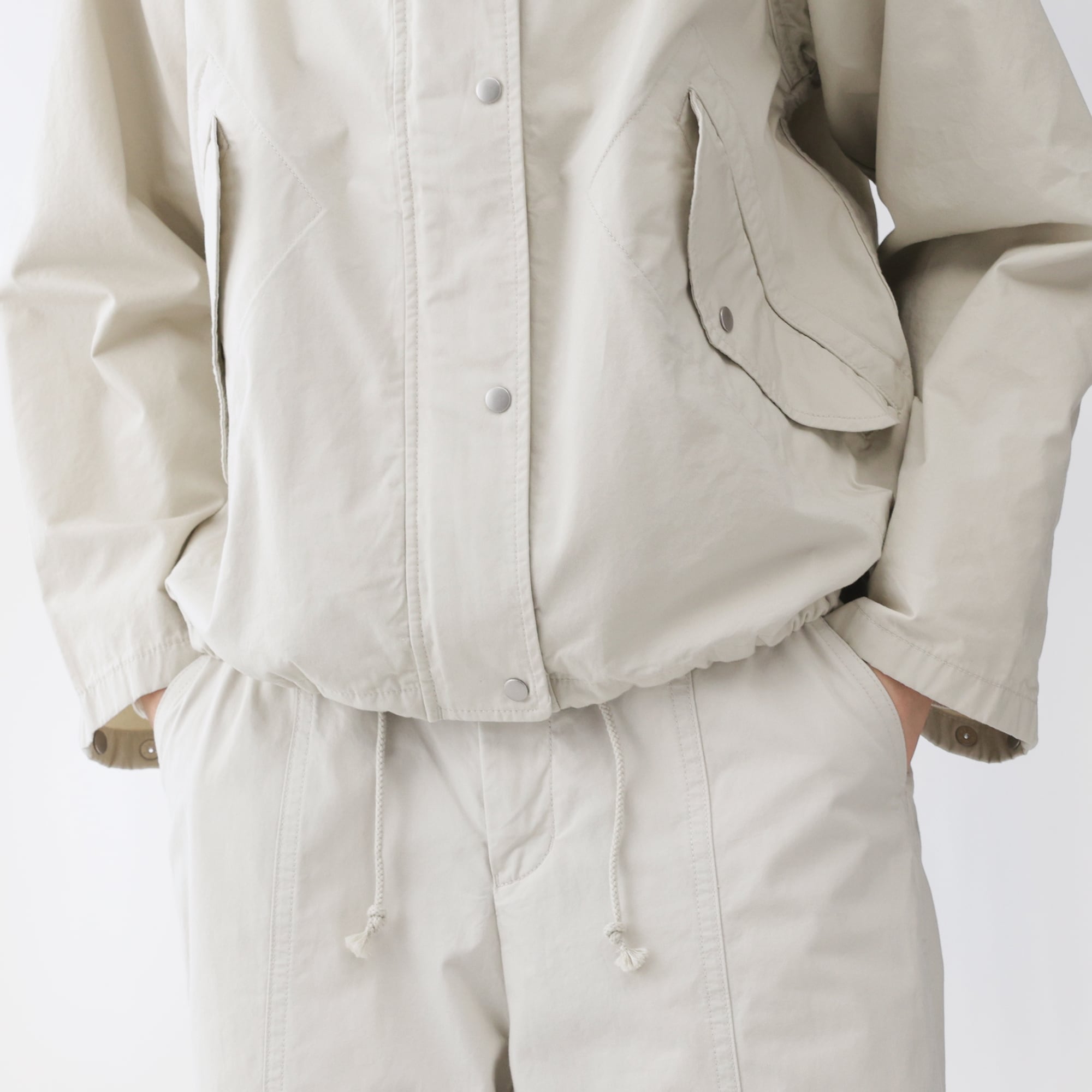 婦人　コットンライトキャンバス　フードブルゾン