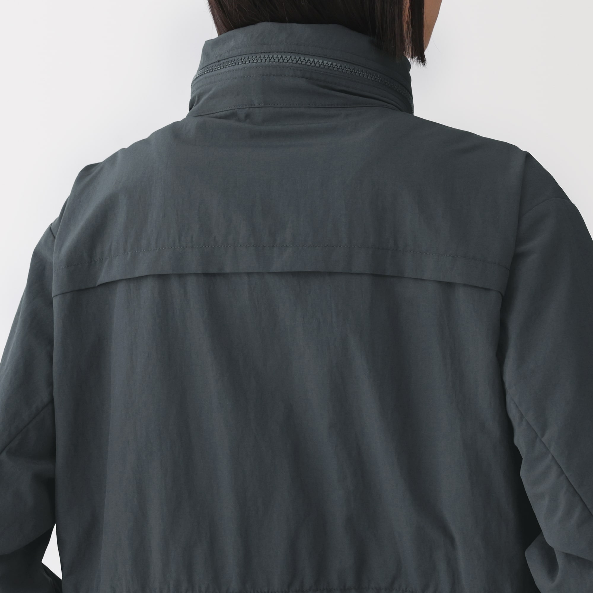 婦人　天然素材を原料に染色したワークブルゾン