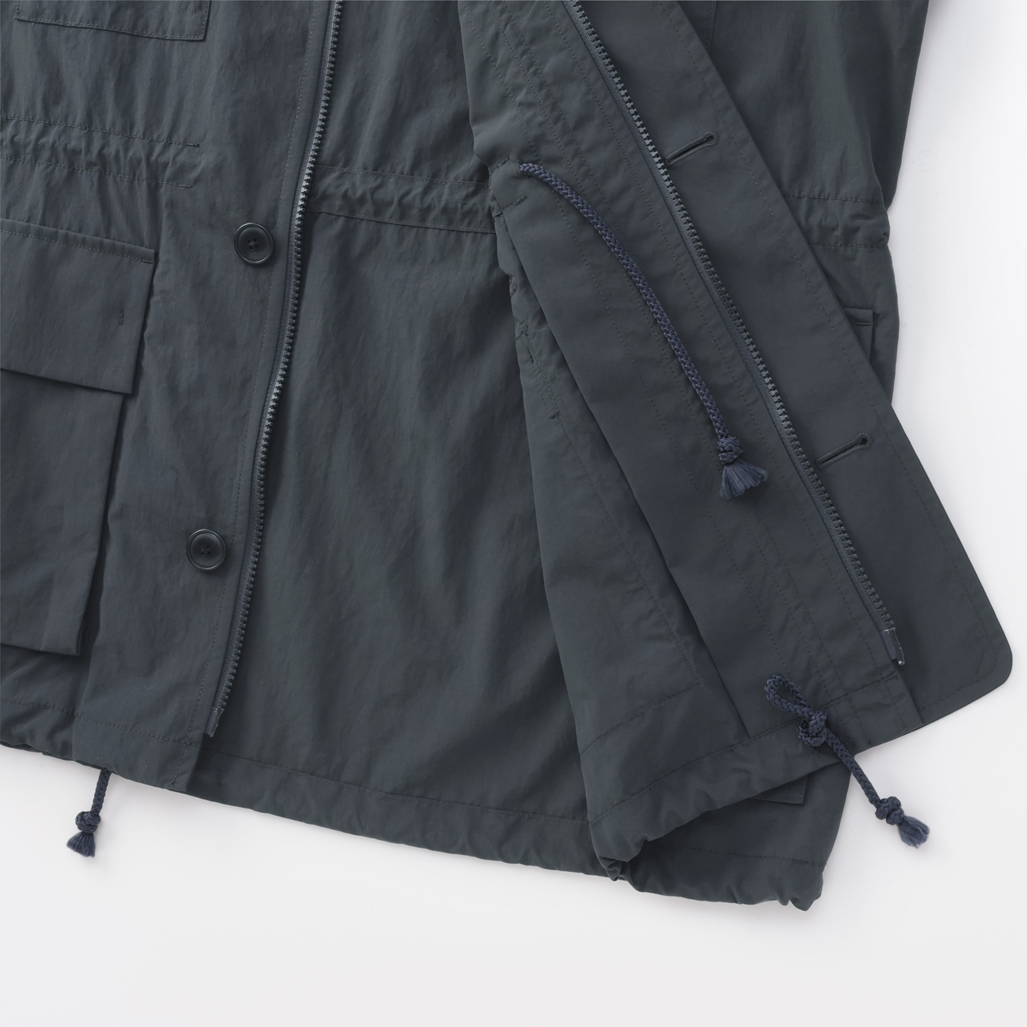 婦人　天然素材を原料に染色したワークブルゾン