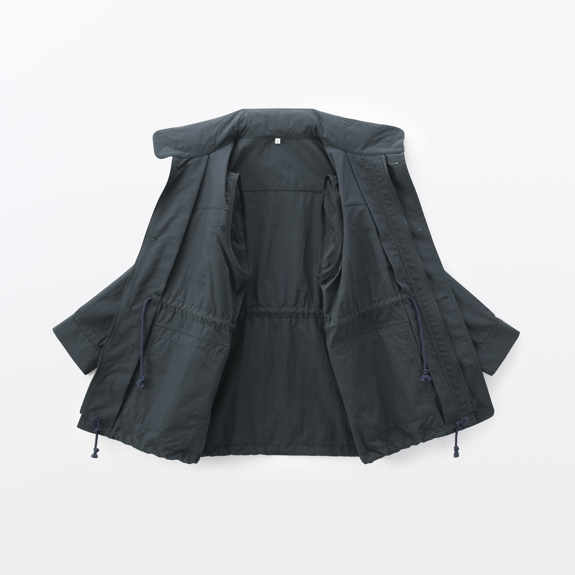 婦人　天然素材を原料に染色したワークブルゾン