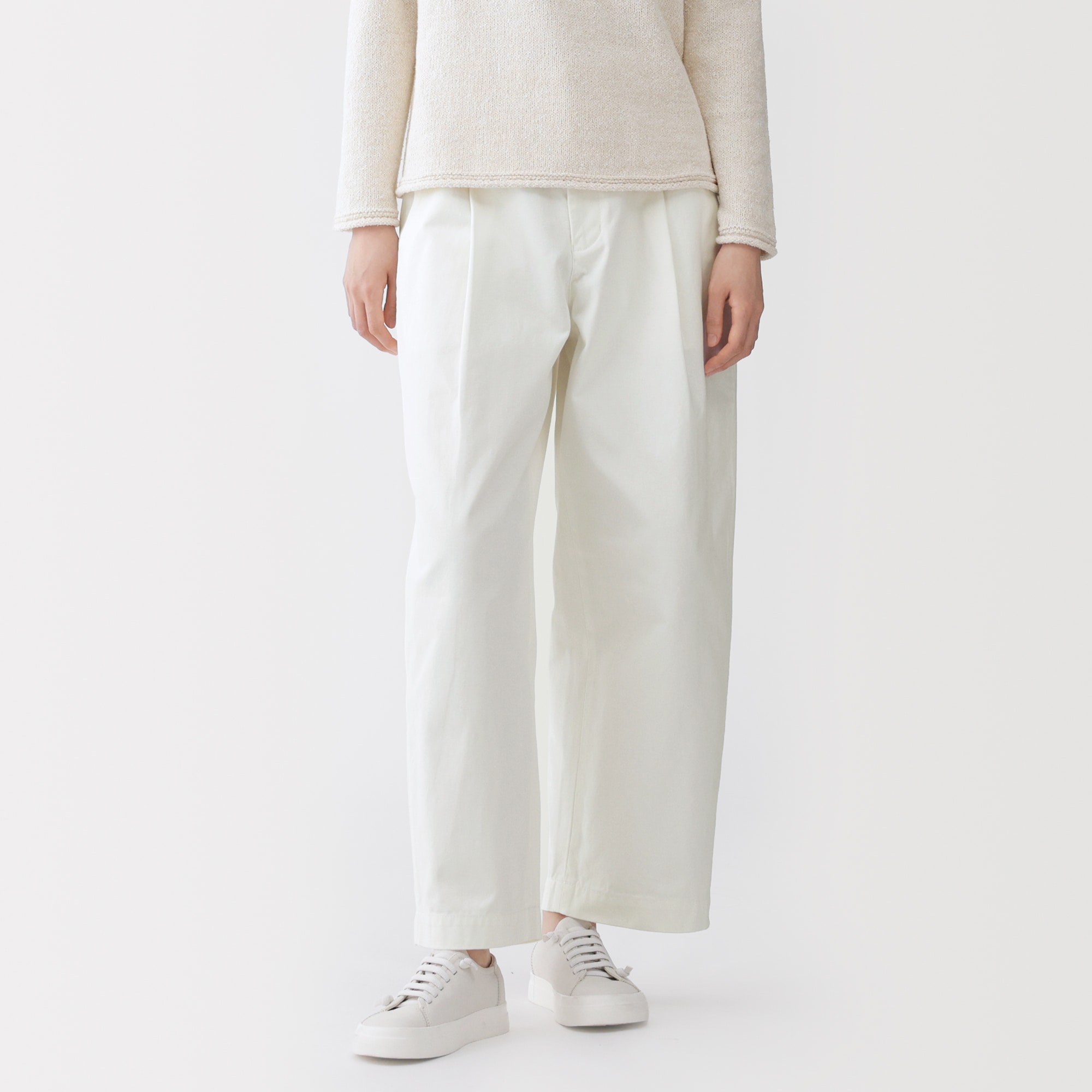 婦人　コットンキャンバス　タックバレルパンツ