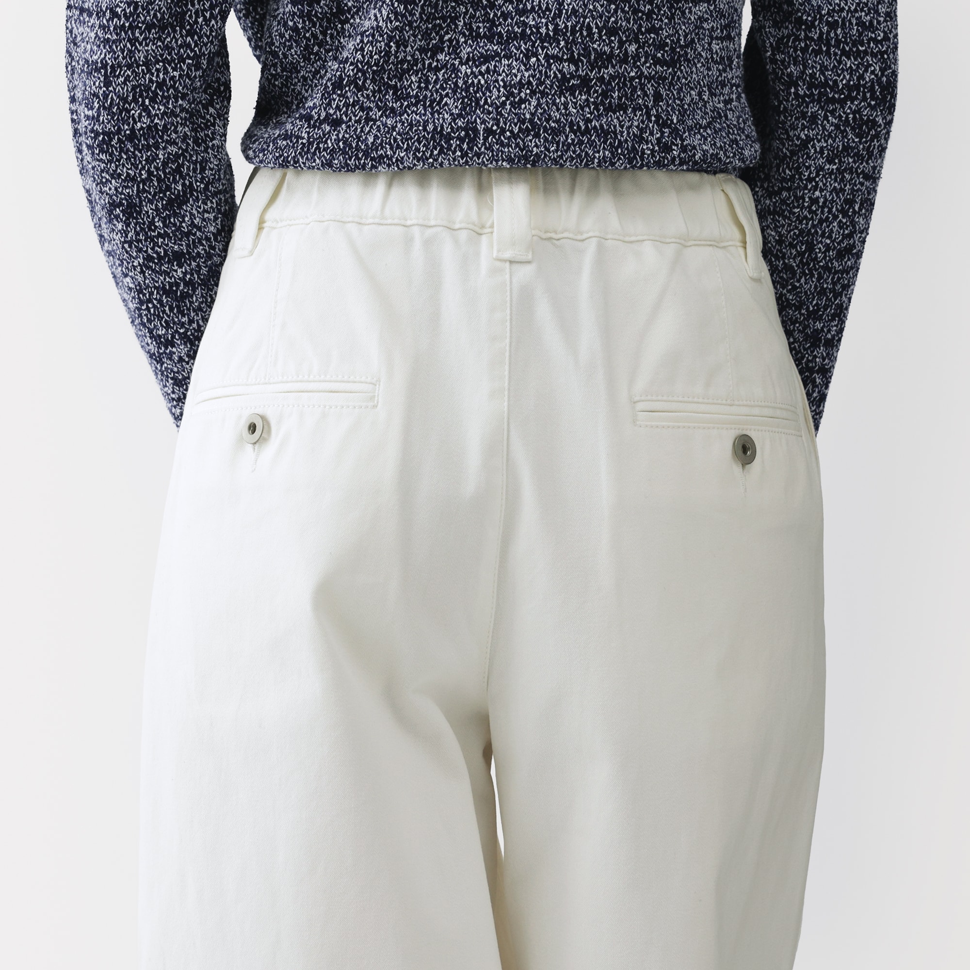 婦人　コットンキャンバス　タックバレルパンツ