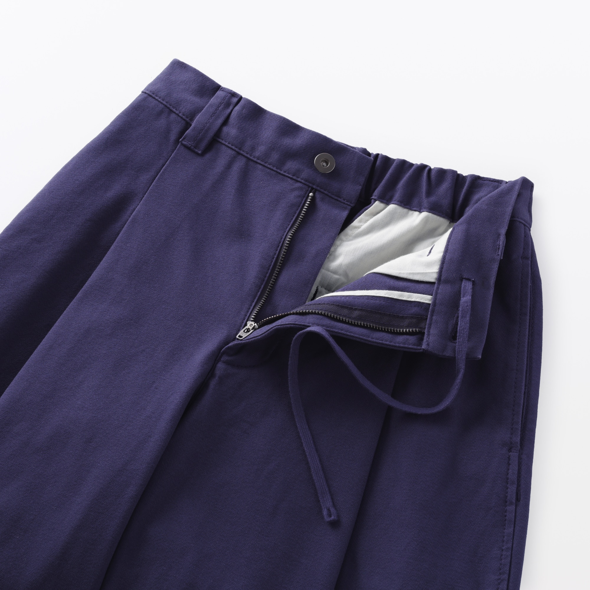 婦人　コットンキャンバス　タックバレルパンツ