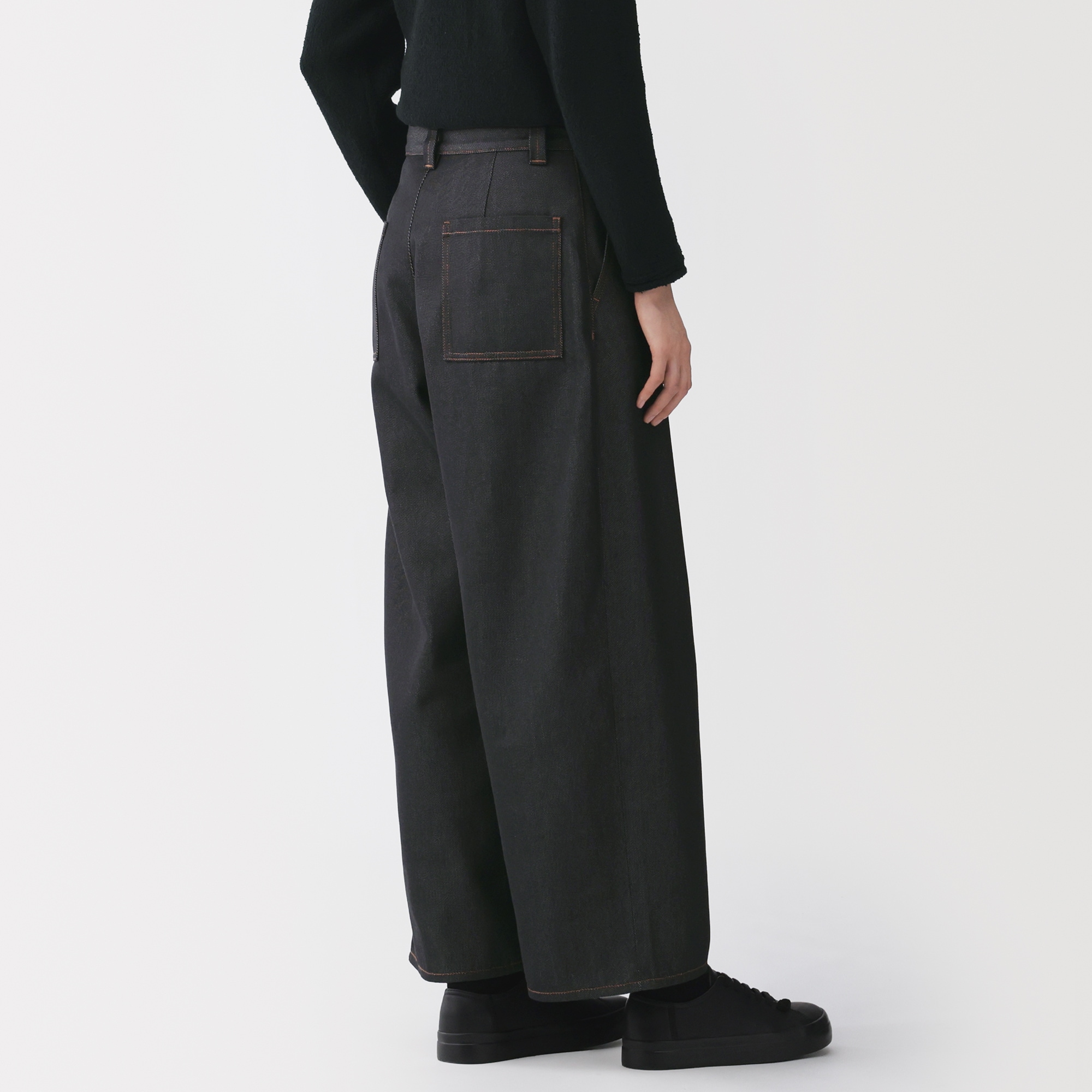 婦人　再生ポリエステルデニムバレルパンツ